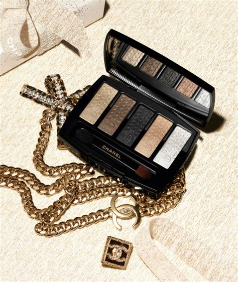 holiday 23 chanel makeup